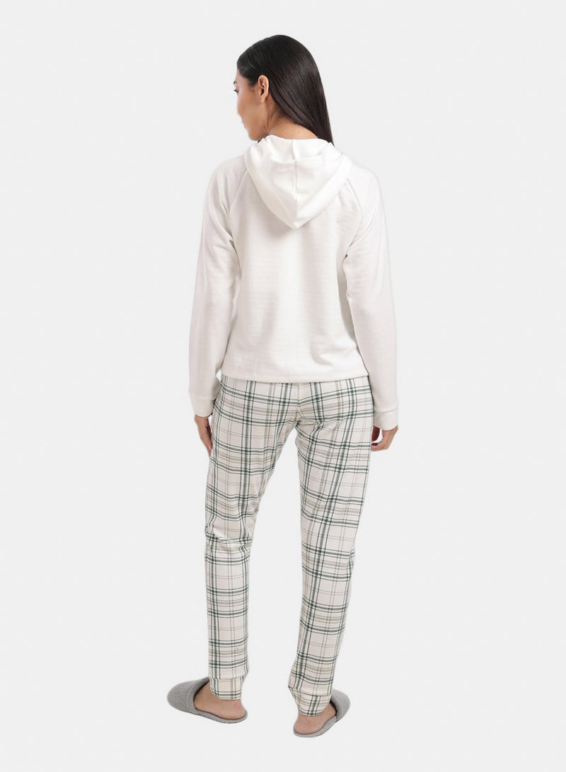 Carina Hooded Neck Pyjama Set - Image 3